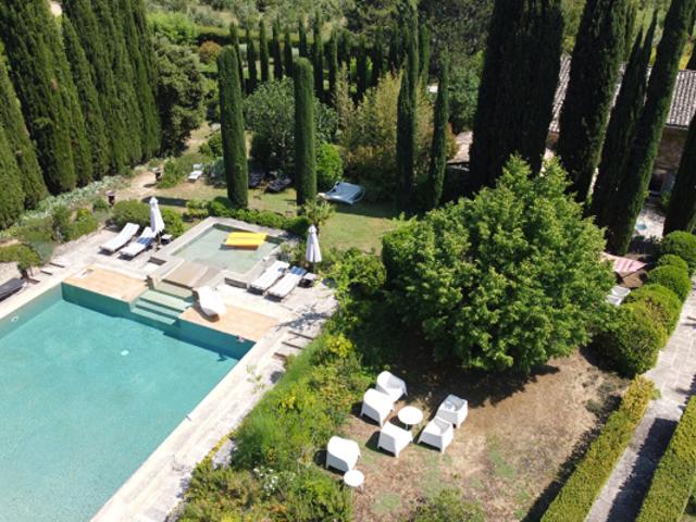Mas Authentique plus Gîtes avec Piscine Vaison La Romaine