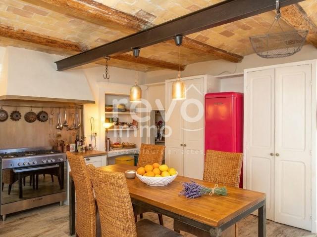 Mas de village de charme rénové avec goût ! 245m² Chantemerle lès Grignan