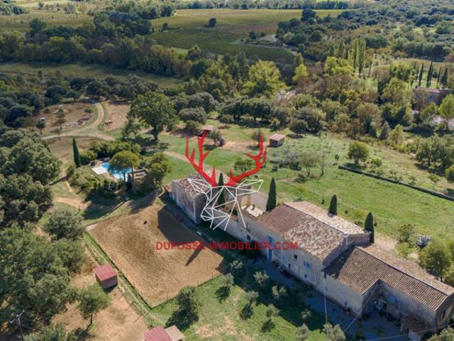 Mas du XVIe siècle avec vue imprenable