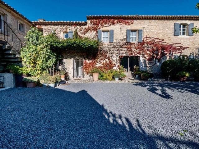 Mas en pierre à vendre à Ménerbes dans le Luberon