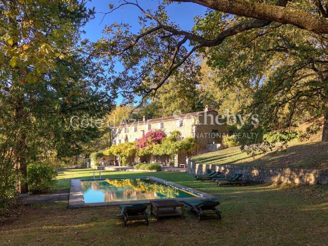 Mas en pierre rénové à vendre, piscine et maison d’amis, Provence Côte d’Azur