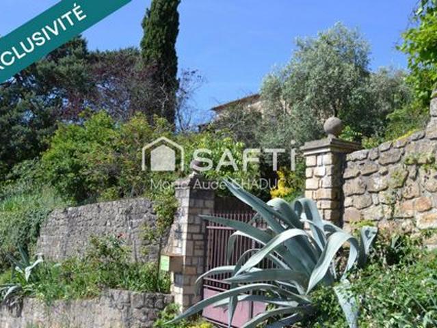Mas en ville d'env 240 m2 jardin attenant 1435 m2, atelier