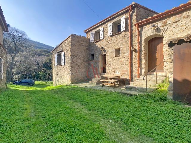 Mas exceptionnel de 3 habitations Argeles