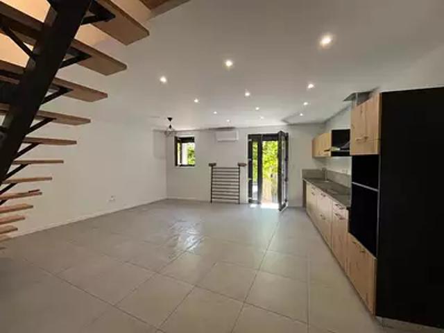 Mas Saintes Puelles 11400 Location appartement 4 pièces t4 cave