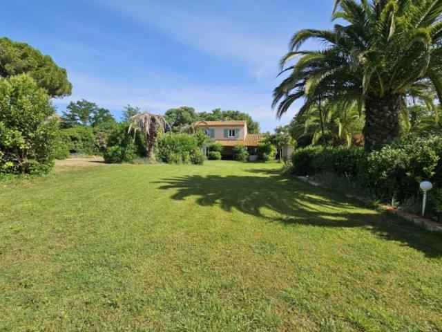 Mas style provençale sur 3005m² de terrain