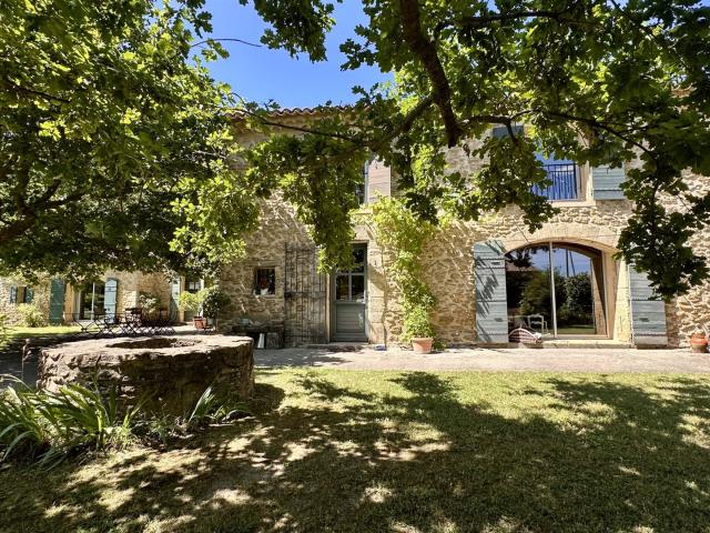 Mas Provençal du XIXe siècle 237m² Uchaux