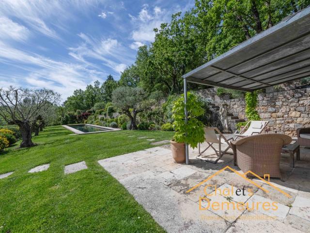 Mas Provençal de caractère 542m² Fayence