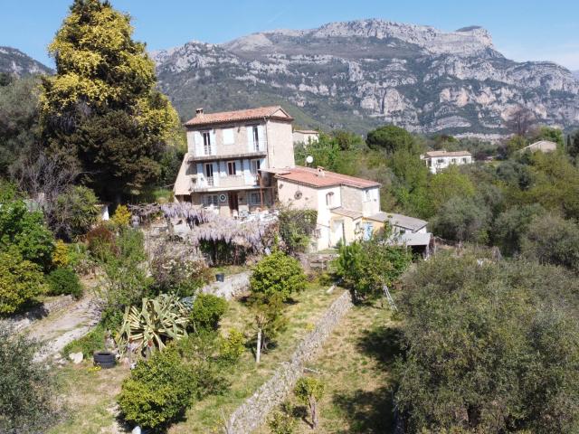 Mas Provençal de caractère Vue panoramique Calme absolu Bar sur Loup