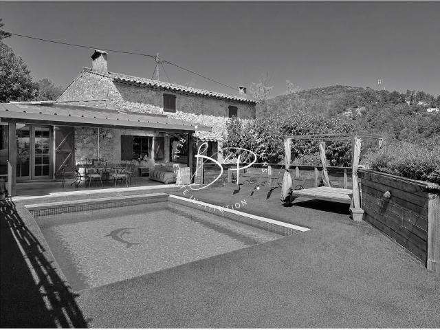 Mas Provençal Taradeau 3 Chambres et piscine