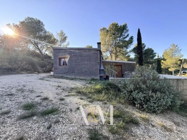 Mas T4 71 m² sur 3955 m² de terrain