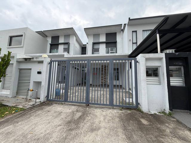 Masai 2 Storey House Ayera Residence Partial Furnished Permas Jaya GG