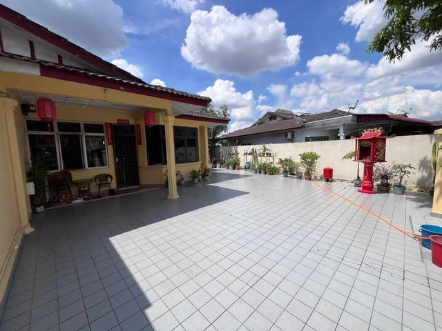 Masai Taman Rinting Single Storey Endlot 40x70 Renovated Furnished