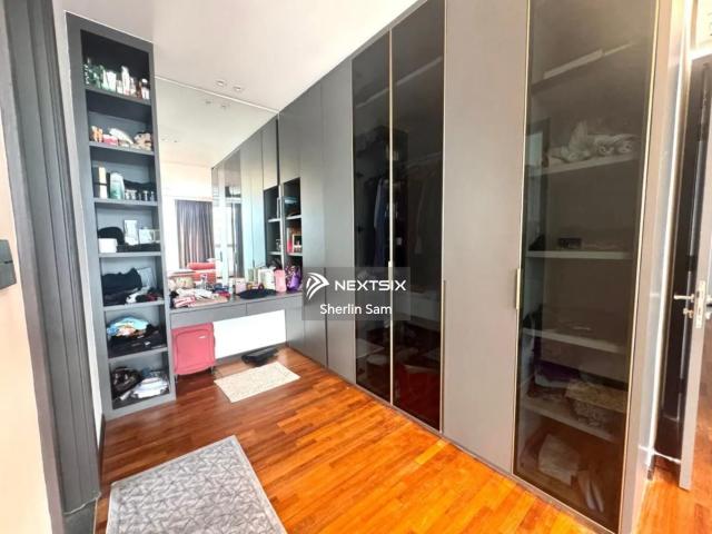 Masai Town Commercial Land Showroom For Sale