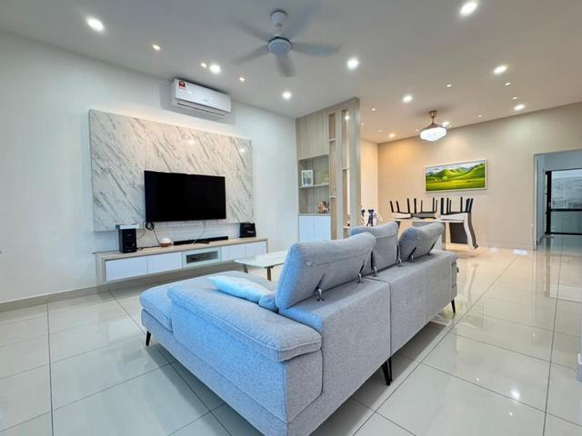 Masai Bandar Alam Masai double storey fully renovation