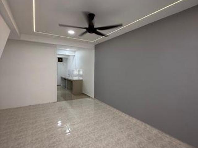 Masai Seri Alam Jalan Tasek 2 Storey 3Bed Full Loan Cheap Market