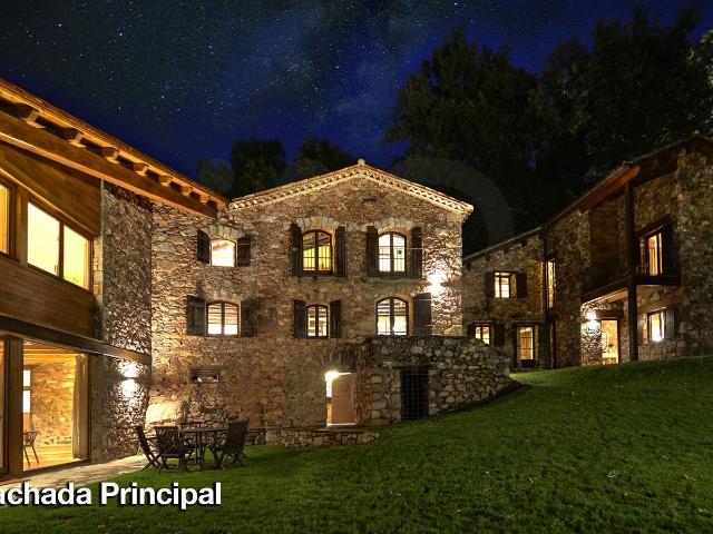 Masía 13 dormitorios 540 m2 580m² Camprodón