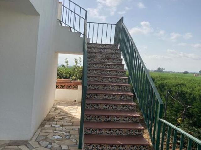 MASIA EN VENTA AMPOSTA