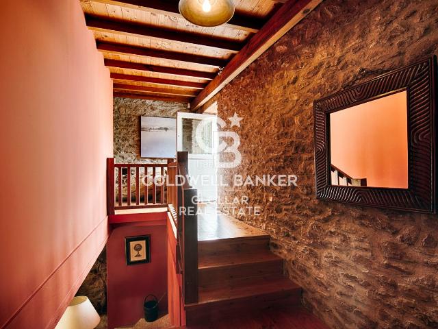 Masía en venta en Targasonne Pirineos. Encantadora era ceretana del siglo XVIII reformada en Targassonne. Masías.