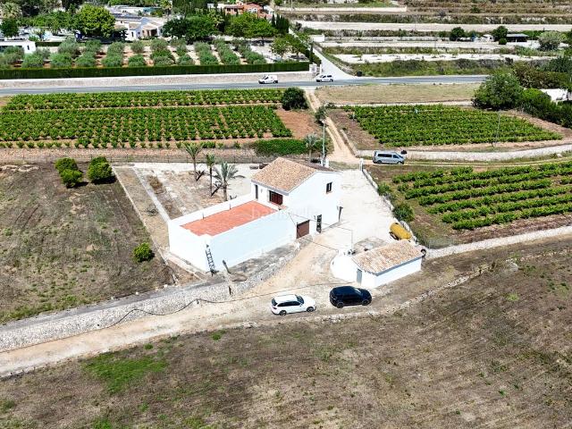 Masía en venta en Teulada. Finca with Great Renovation Potential in Teulada. Masías.