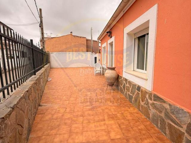 Masía en venta en Tinajas. CASA A LA VENTAS EN TINAJAS. Masías.