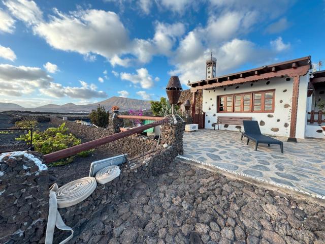 Masía en venta en Tías, Macher. Fabulosa propiedad en un entorno privilegiado, vistas únicas. Masías.