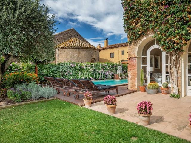 Masía en venta en Torroella de Fluvià. Masia del siglo XX en venta en Torroella de Fluvià, Alt Empordà, Girona. Masías Torroella de.
