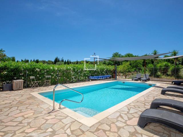 Masía en venta en Torroella de Montgrí Costa Brava. Masía del siglo XVI con licencia turística en venta en un pequeño núcleo del Baix Empordà. Masías Torroella de.