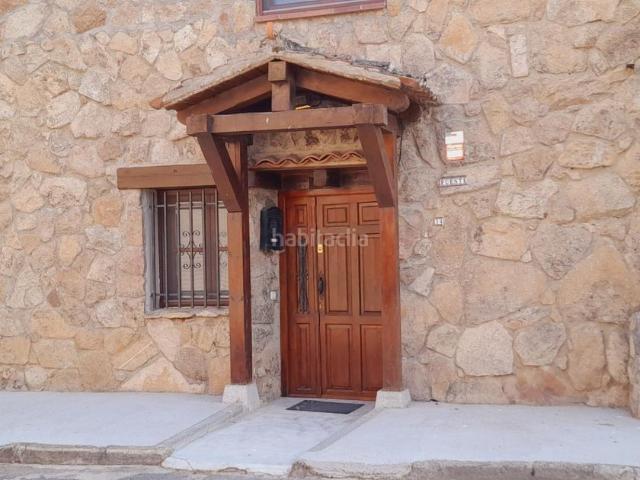 Masía en venta en Turégano. VIVIENDA UNIFAMILIAR EN SOTOSALBOS, REFORMADA ÍNTEGRAMENTE CONSTRUIDA EN MAMPOSTERÍA DE PIEDRA DE GRANITO CON TRES DORMITORIOS. Masías.