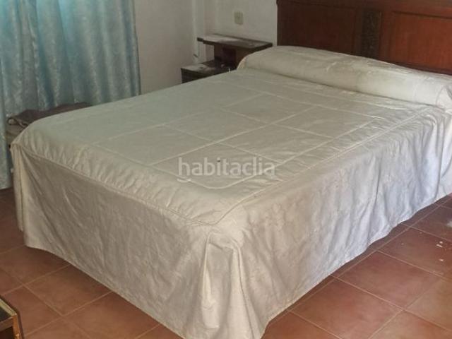 Masía en venta en Utrera, Pedanías Norte. Venta de casa con arboleda y piscina. Masías.