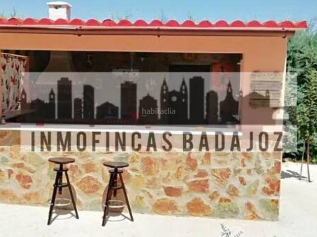 Masía en venta en Valverde de Leganés. Parcela con casa, piscina privada y todas las comodidades a 12 minutos de Badajoz. Masías Valverde de.