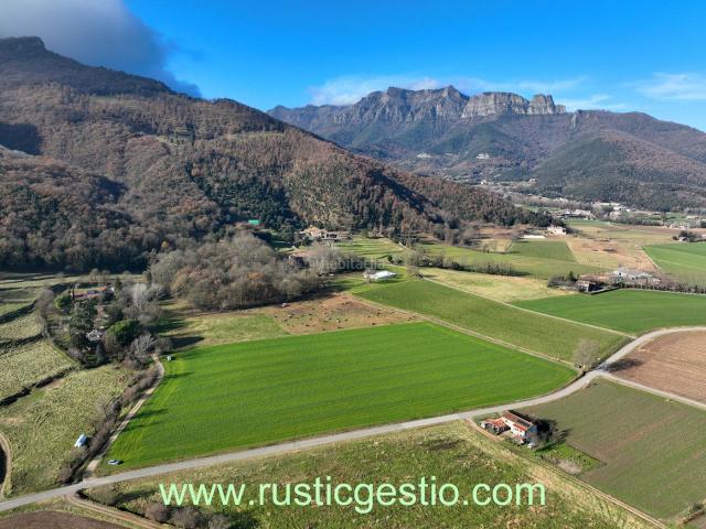 Masía en venta en Vall d´en Bas La. Finca rústica agricola i forestal a La Vall d'en Bas. Masías Vall d´en Bas.