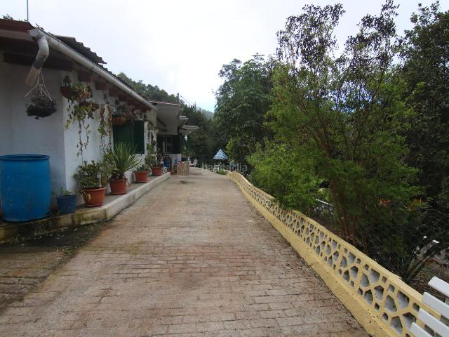 Masía en venta en Valleseco. Masías.