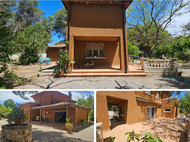 Masía en venta en Valls. Masia per entrar a viure a 5 min de Valls, amb bon accés. Masías.