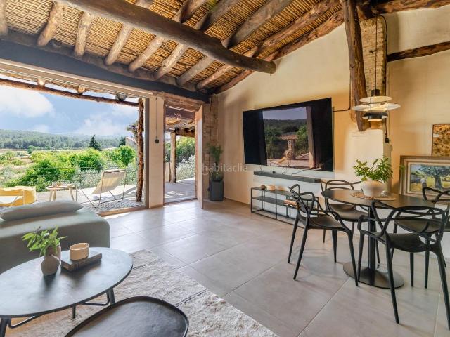 Masía en venta en Venta del Moro. Casa rural con encanto y vistas increíbles junto a las Hoces del Cabriel. Masías Venta del.