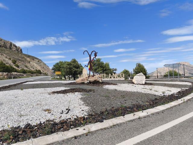 Masía en venta en Vélez Blanco. casa de campo con terreno. Masías Vélez.