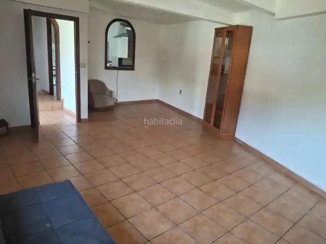 Masía en venta en Vigo, Comesaña Matamá. Chalet Pareado en Vigo Oportunidad en Zona Tranquila. Masías.