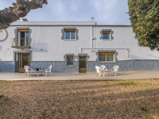 Masía en venta en Viladecans, Torrent Ballester. Masía en venta en Viladecans muy bién ubicada. Masías.