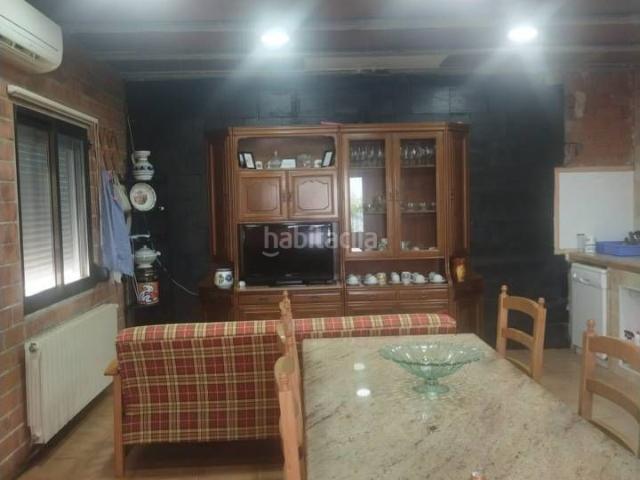 Masía en venta en Villarrubia de los Ojos. Se vende Chalet rústico con piscina. Masías Villarrubia de los.