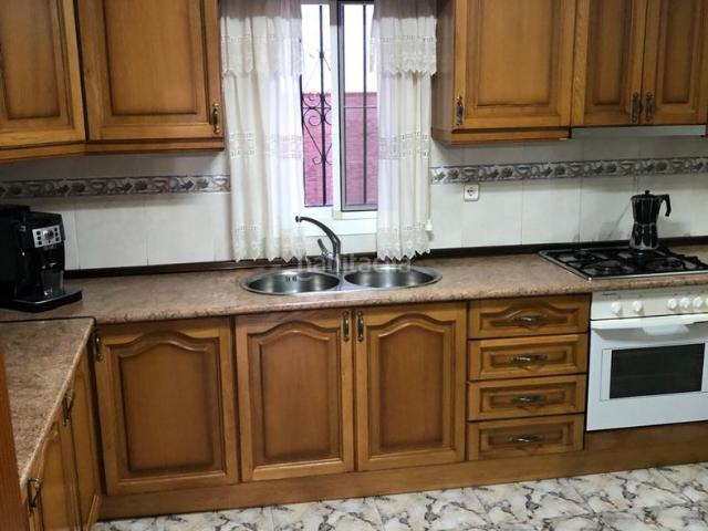 Masía en venta en Viñuela. Casa de Pueblo en la viñuela. Masías.