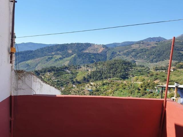 Masía en venta en Yunquera. Casa de pueblo YUNQUERA. Masías.
