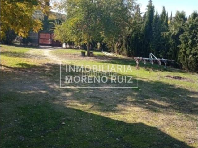 Masía en venta en Zuheros. CASA DE CAMPO A 4 MIUTOS DE BAENA. Masías.