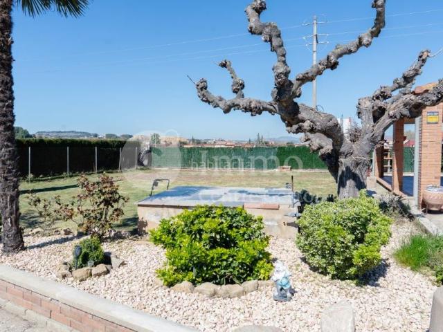 Masía en venta en Almenar. Torre en venta en N 230 s n, Almenar. Masías.