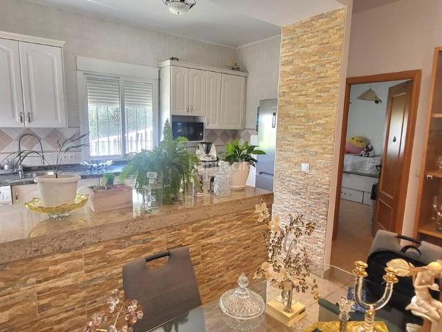 Masía en venta en Almodóvar del Río. CASA CON TERRENO EN EL CHARCO ROTO ALTO DOS VIVIENDAS INDEPENDIENTES EN UNA SOLA PROPIEDAD NO HIPOTECABLE. Masías Almodóvar del.
