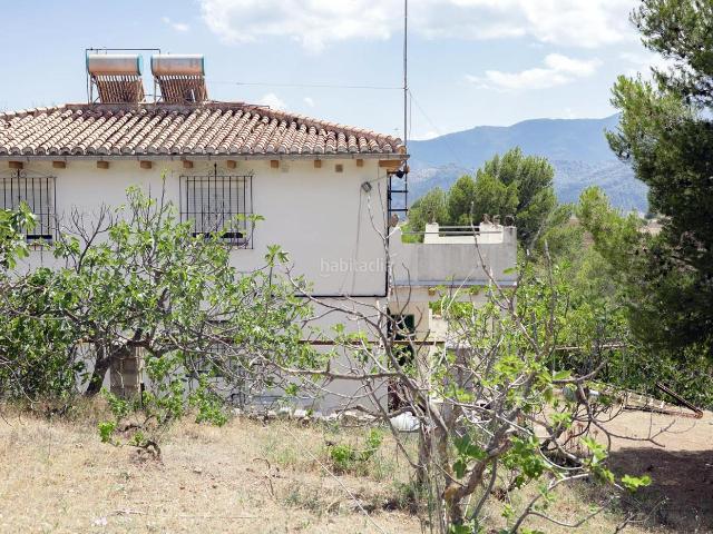 Masía en venta en Alozaina. Casa con parcela en Alozaina. Masías.