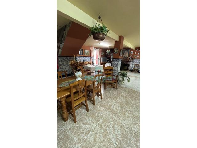 Masía en venta en Alange. CASA DE CAMPO Y NAVE ANEXA. Masías.