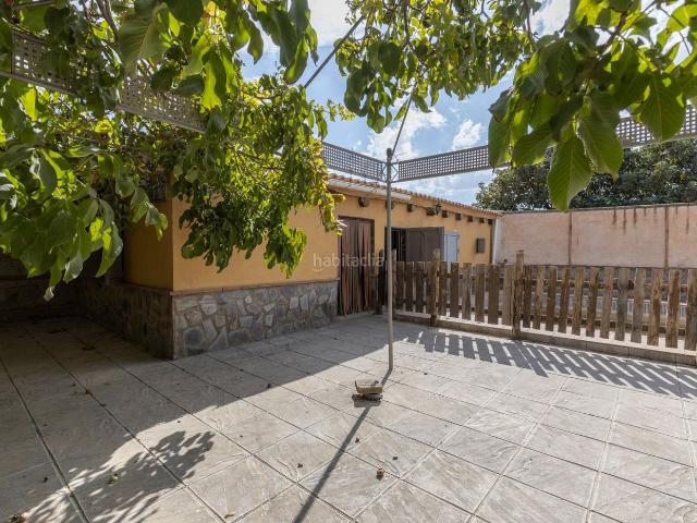 Masía en venta en Alhendín, Polideportivo. TERRENO RÚSTICO CON CASITA, PISCINA Y BUEN ACCESO POR SOLO 124.900!. Masías.