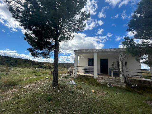 Masía en venta en Altura. SE VENDE CASA DE MONTE EN TERMINO ALTURA JERICA. Masías.