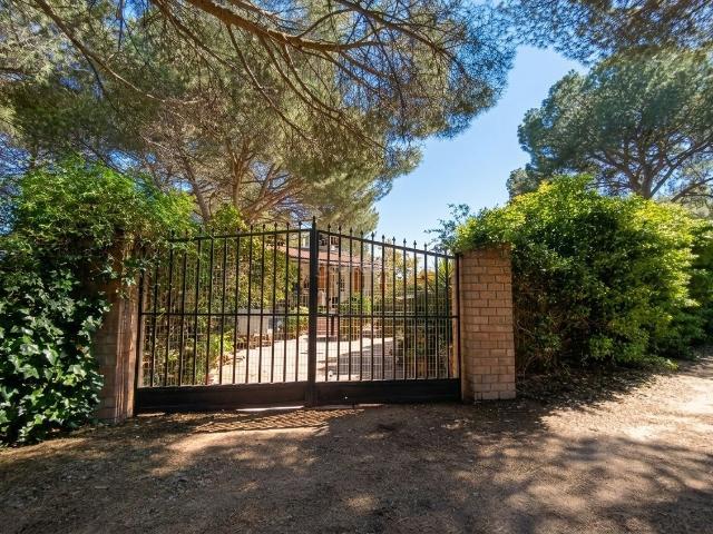 Masía en venta en Andújar. En venta finca Rustica de Olivos. Masías.