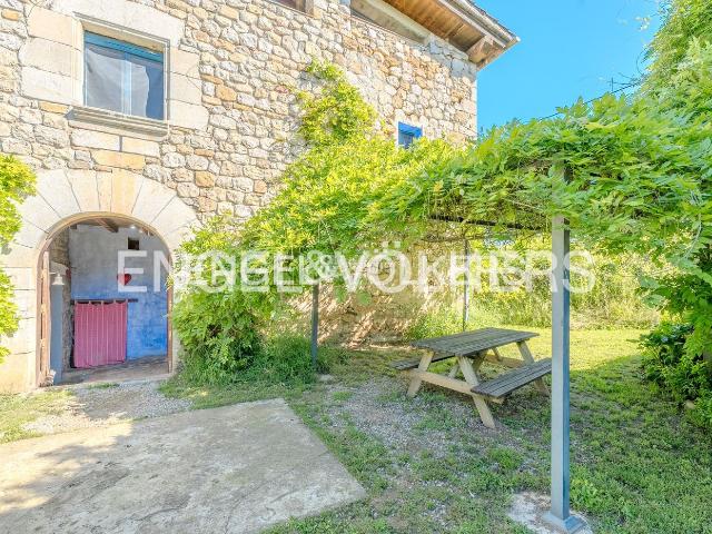 Masía en venta en Argelaguer. Exclusivo conjunto de dos masías históricas con licencia turística en La Garrotxa. Masías.