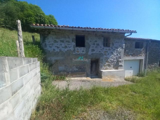 Masía en venta en Arredondo. Gran Oportunidad en Bustablado! Dos Casas Pareadas Conectadas con Tejado y Estructura Nuevos. Masías.